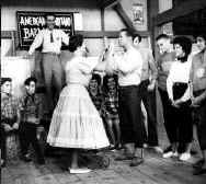 party_western.jpg (11232 bytes)
